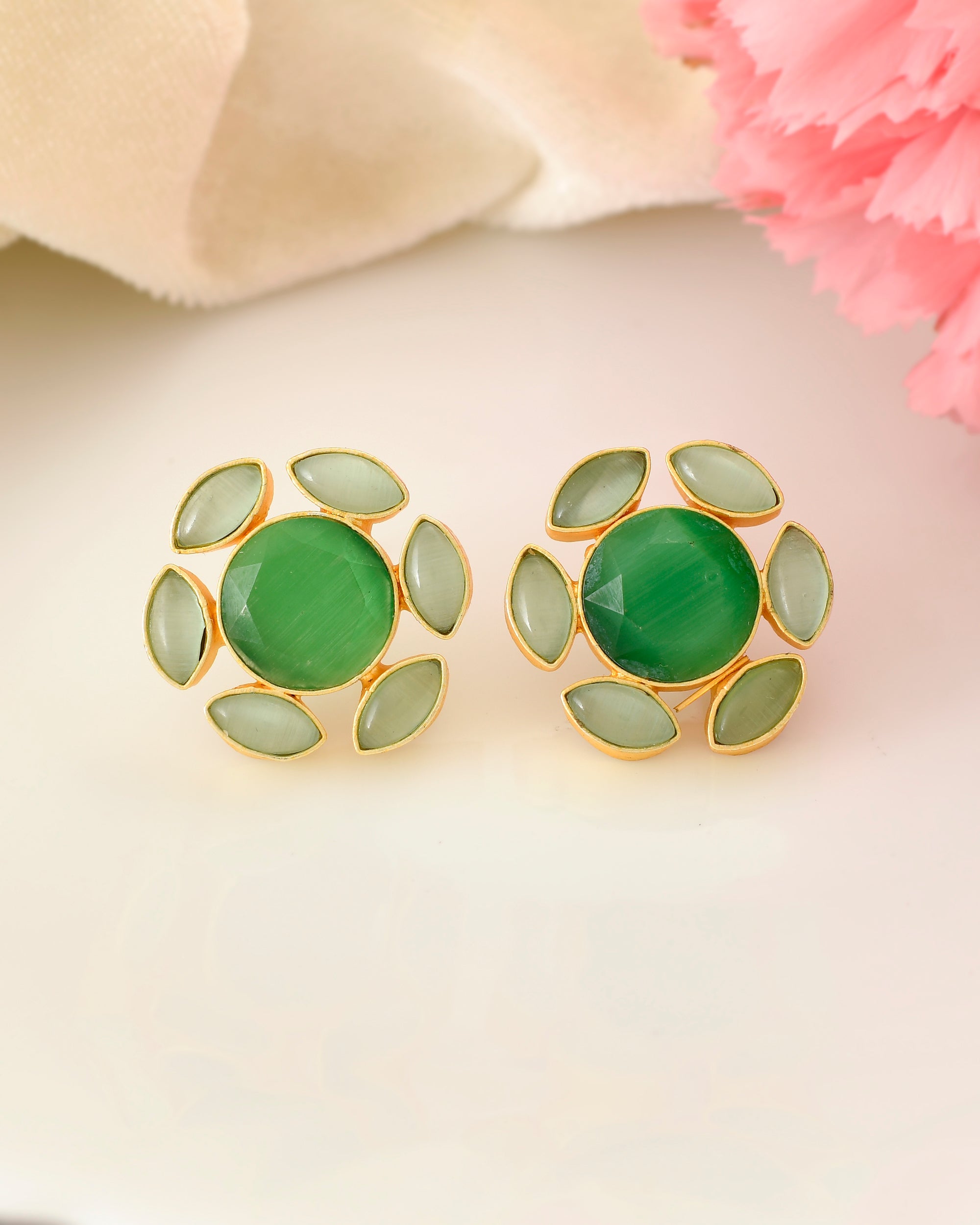 GREEN MONALISA STUDS